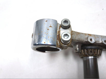 1996 Yamaha Virago Xv750 Front Holder Fork Under Triple Tree OEM