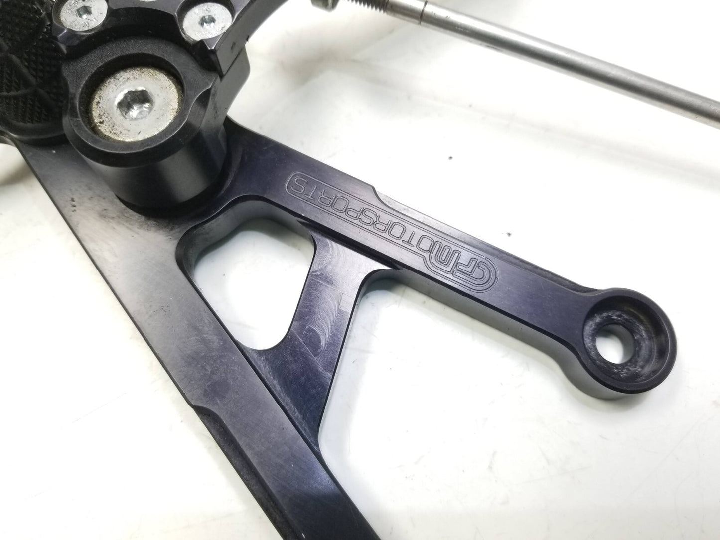 2008 - 2016 2012 Yamaha Yzfr6 R6 Rear Brake Master Cylinder & Brake Pedal