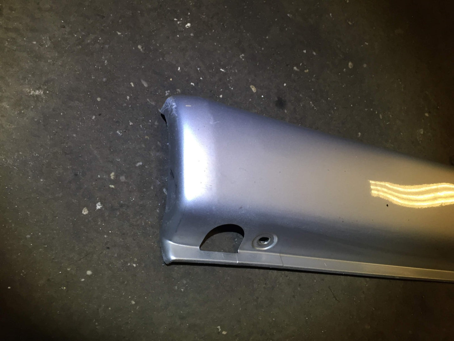2004 Mercedes Benz Ml350 Skirt Rocker Panel Molding Right Passenger Side OEM