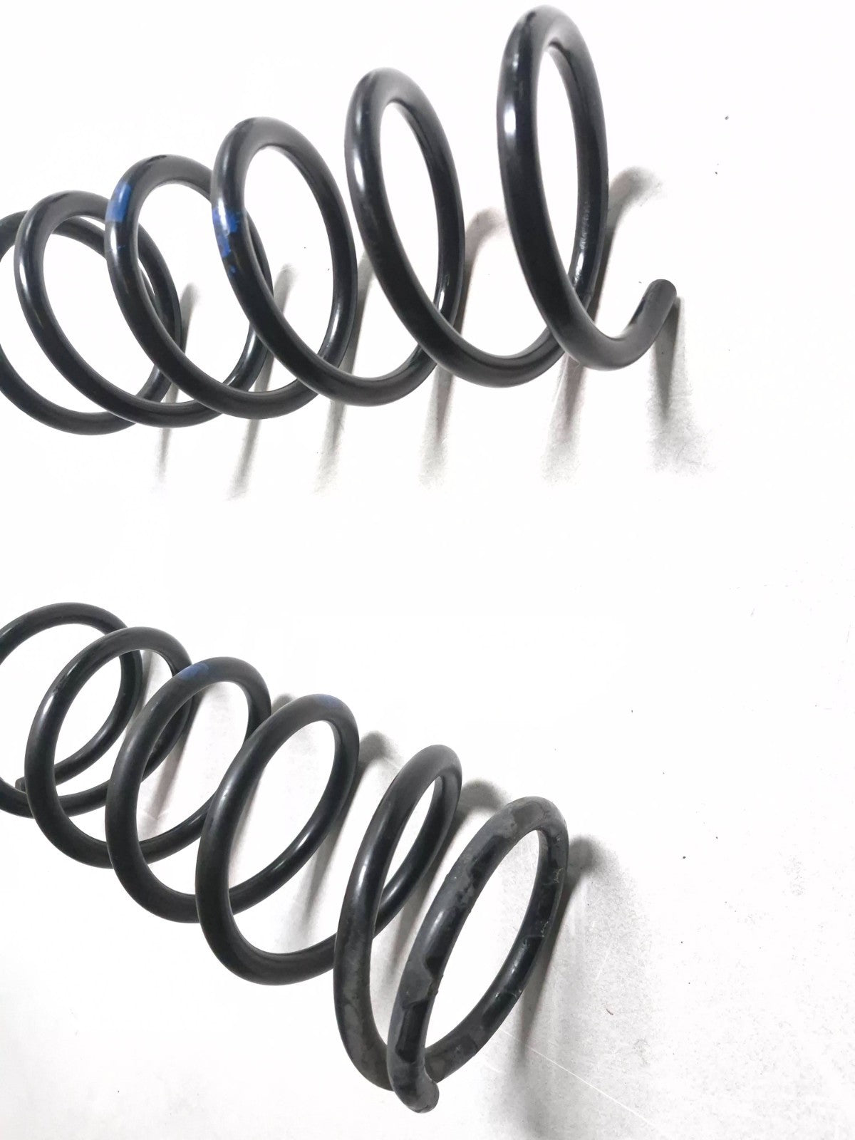 2010 Nissan Maxima Sv Rear Coil Spring 2pcs OEM
