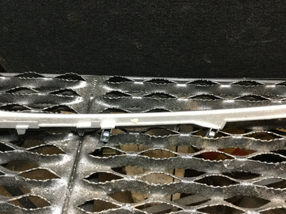 2013-2017 Nissan Altima Sedan L33 Right Side Center Console Trim Strip OEM