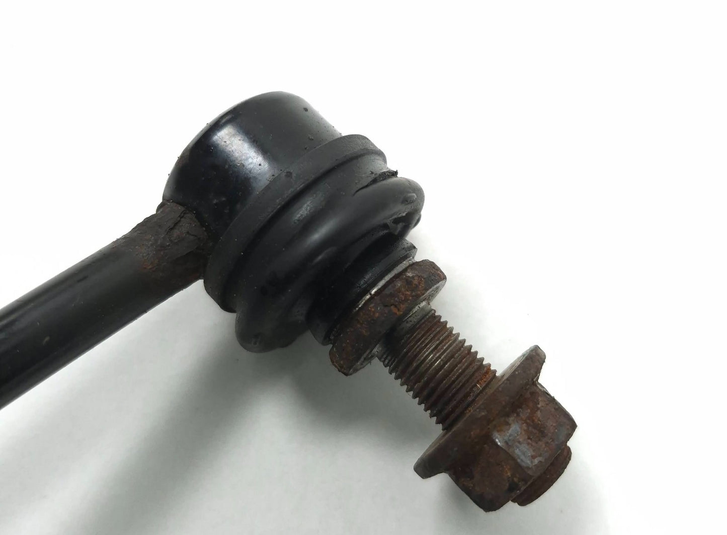 2015 Nissan Juke AWD Front Stabilizer Links & Bushing OEM