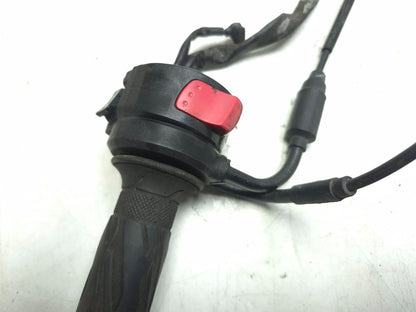 2015 Suzuki Gw250 Inazuma 250 Right Handlebar Switch W/ Throttle Cable Grip OEM