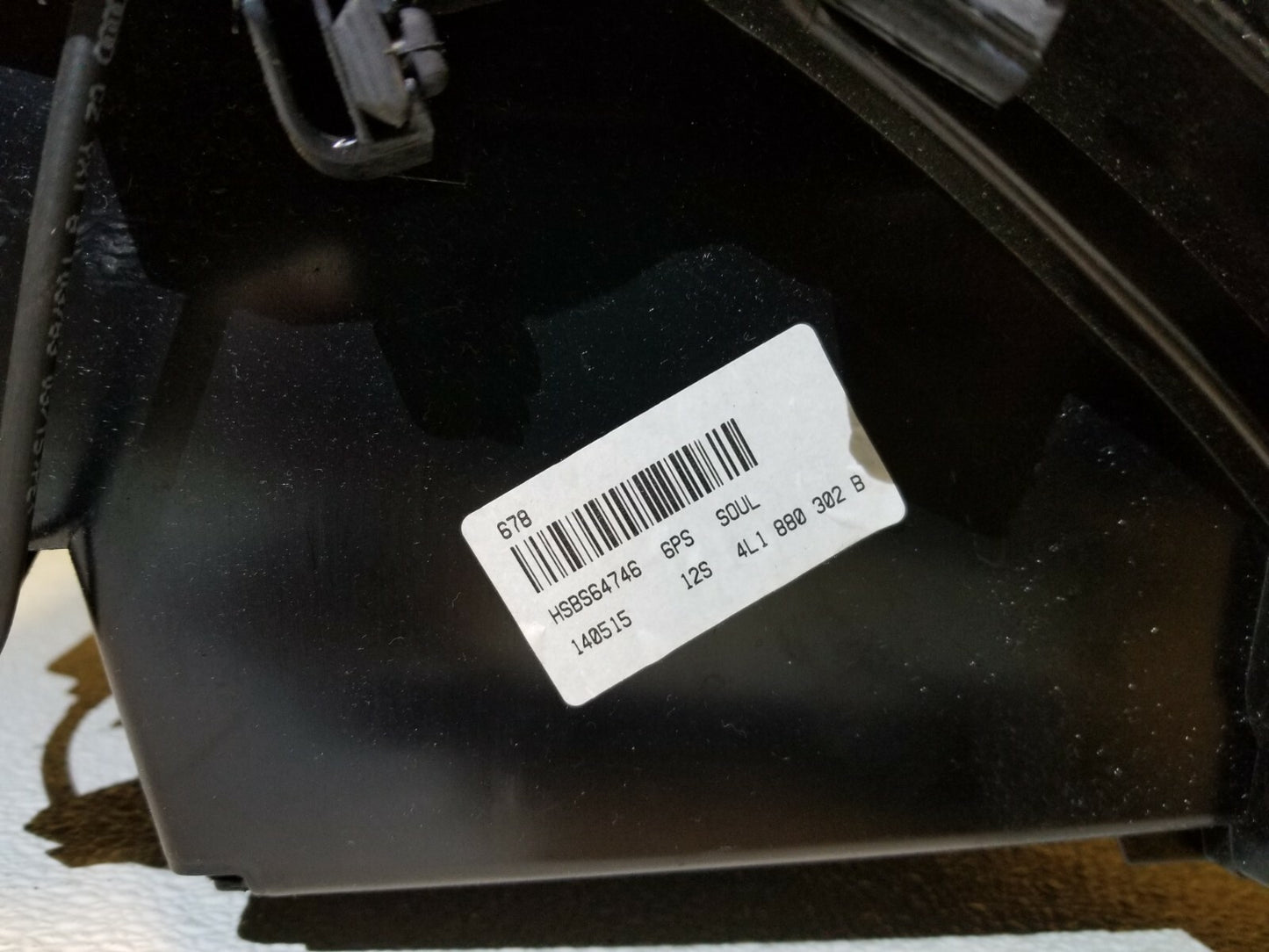 2015 Audi Q7 Compartment Storage Glove Box OEM