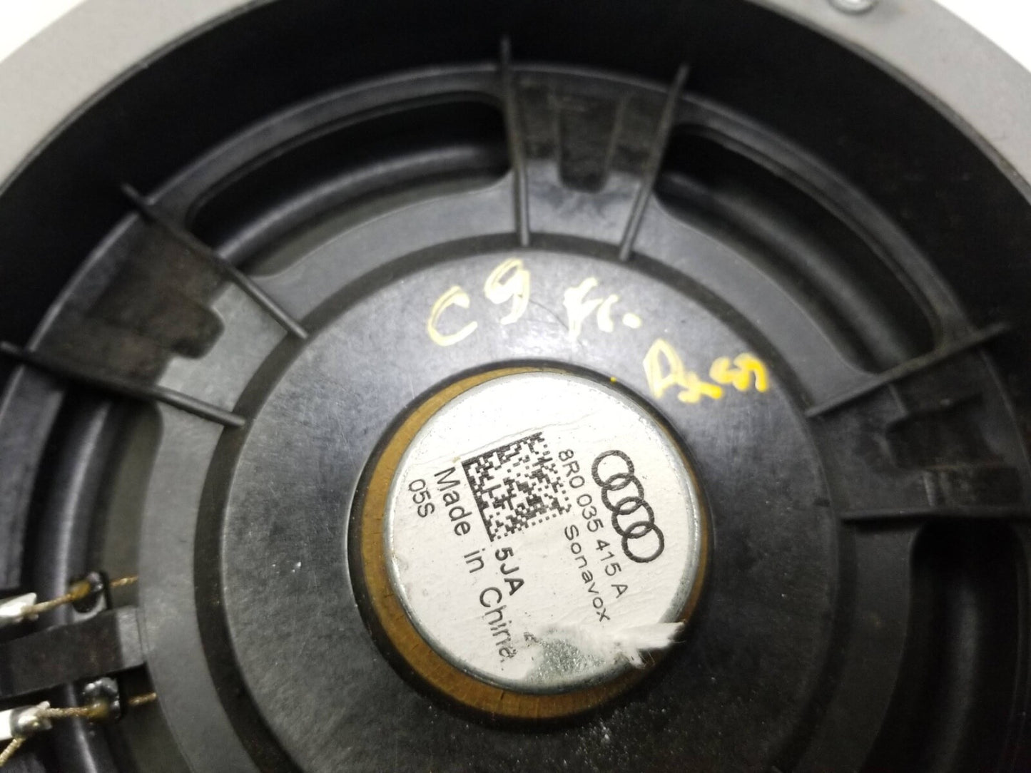 2009 - 2012 Audi Q5 Front Door Speaker Left & Right OEM