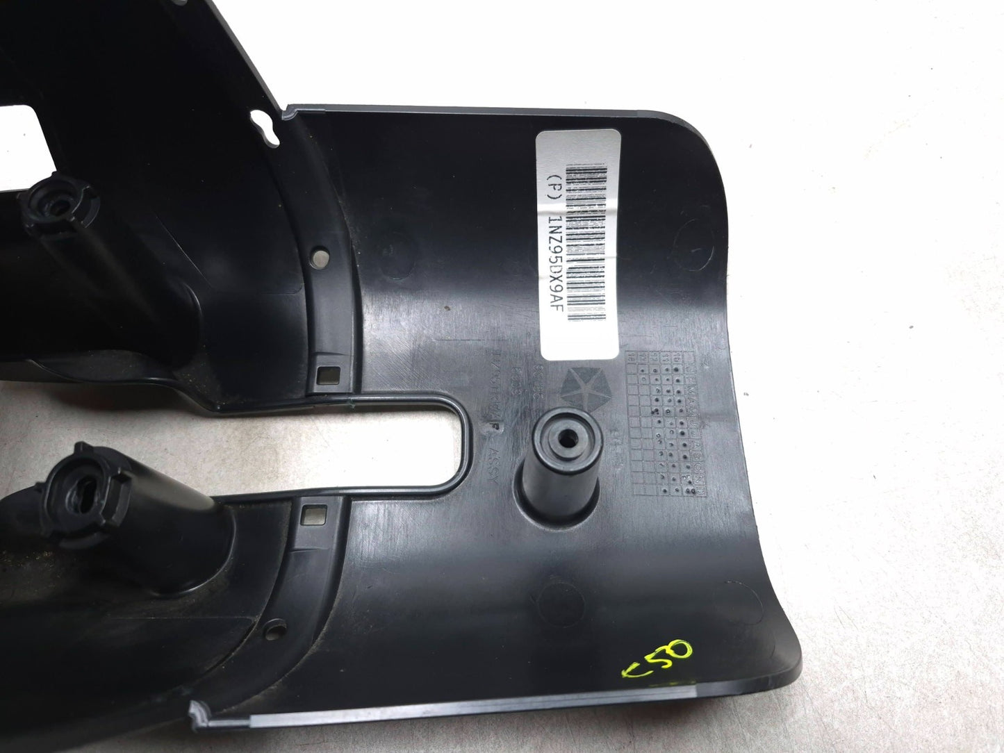 2013 Dodge Grand Caravan Steering Column Shroud Trim Cover Oem✅