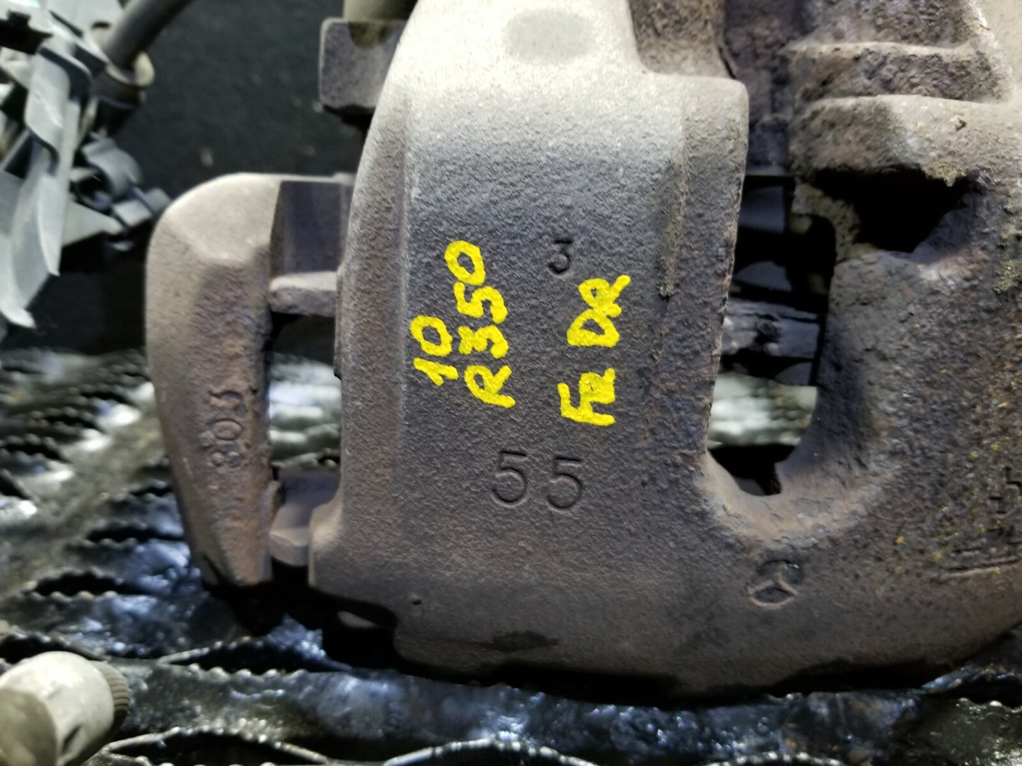 2010 Mercedes-benz R350 Brake Caliper Front Driver Side Left OEM