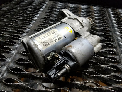 2014 Volkswagen Passat Starter Motor OEM