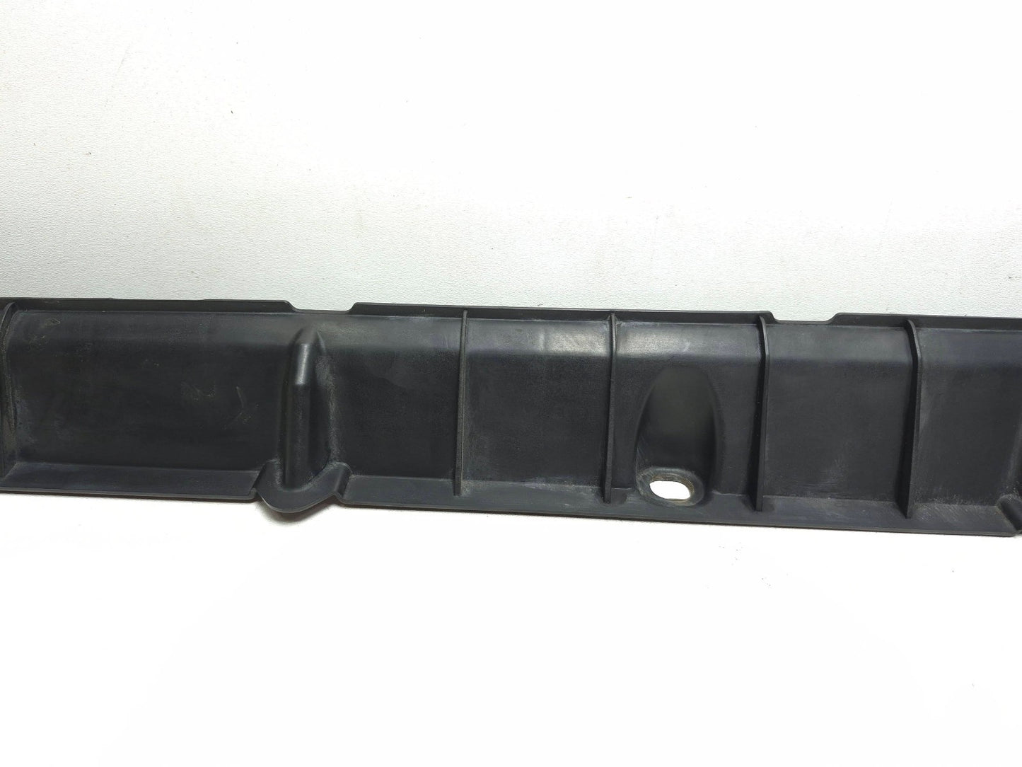 2008 BMW X6 Front Left Skirt Rocker Panel Mount Bracket OEM