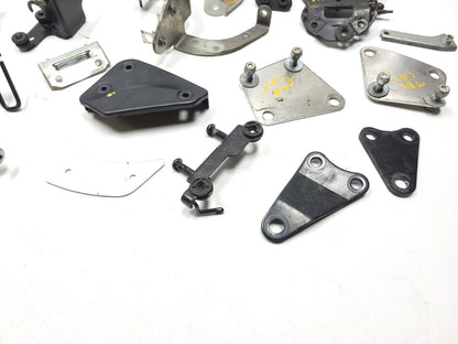 2007 Yamaha Xvs 1300 V-star Holder & Bracket 21 Pcs OEM