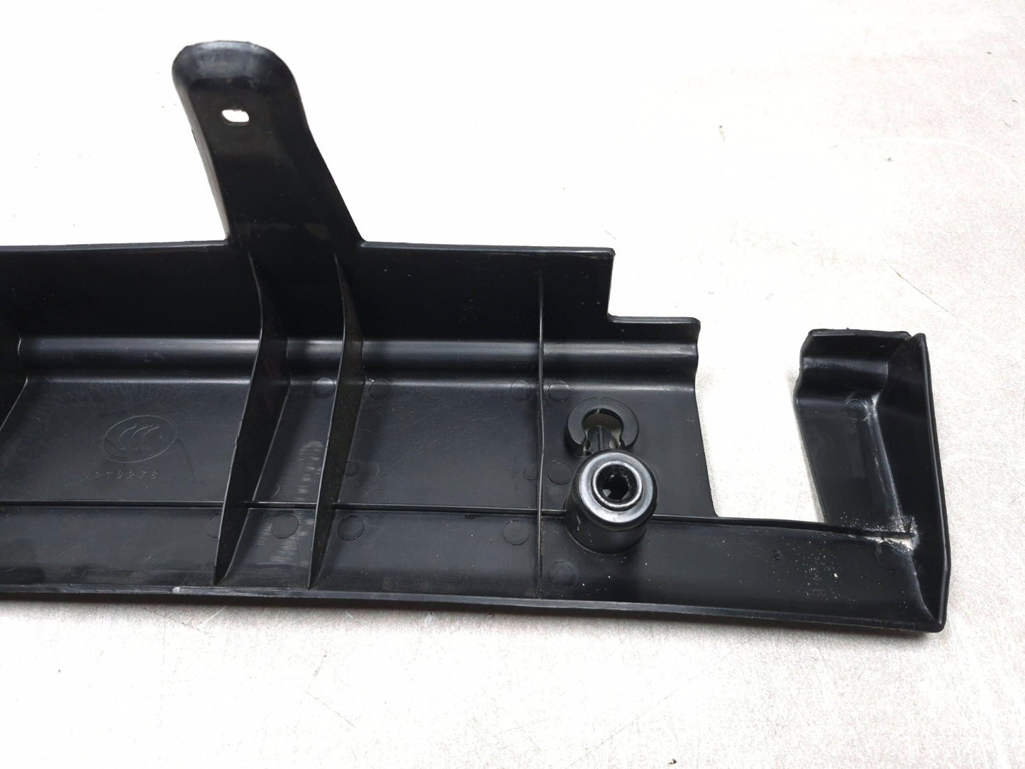 2013 Dodge Grand Caravan Rear 3rd Row Lower Seat Trim Panel 0yv57trmab Oem✅