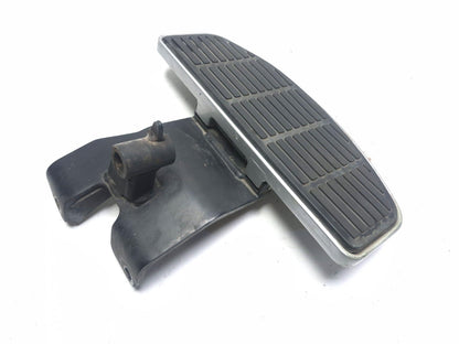 2005 Suzuki C50 Boulevard Front Footrest Right & Left Pair OEM