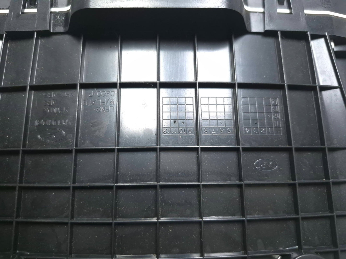 2013 Hyundai Genesis Speedometer Instrument Cluster OEM