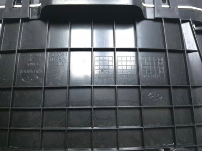 2013 Hyundai Genesis Speedometer Instrument Cluster OEM