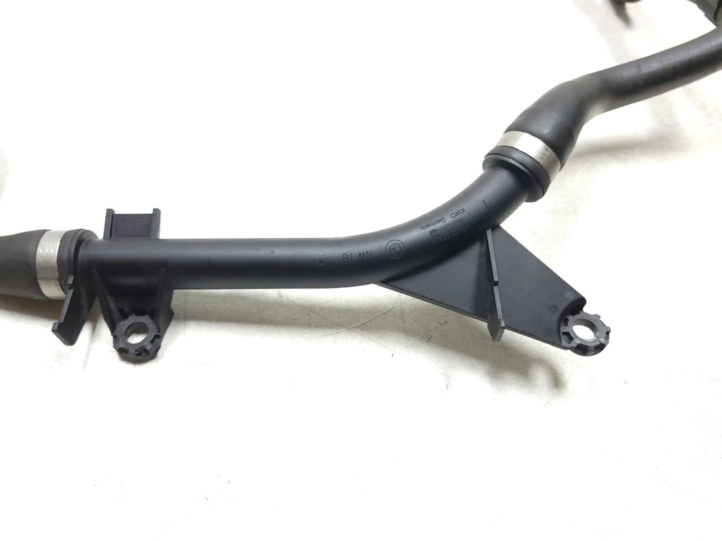 13-18 BMW 330xi F30 Coolant Hose Line OEM ✅ 76k Miles