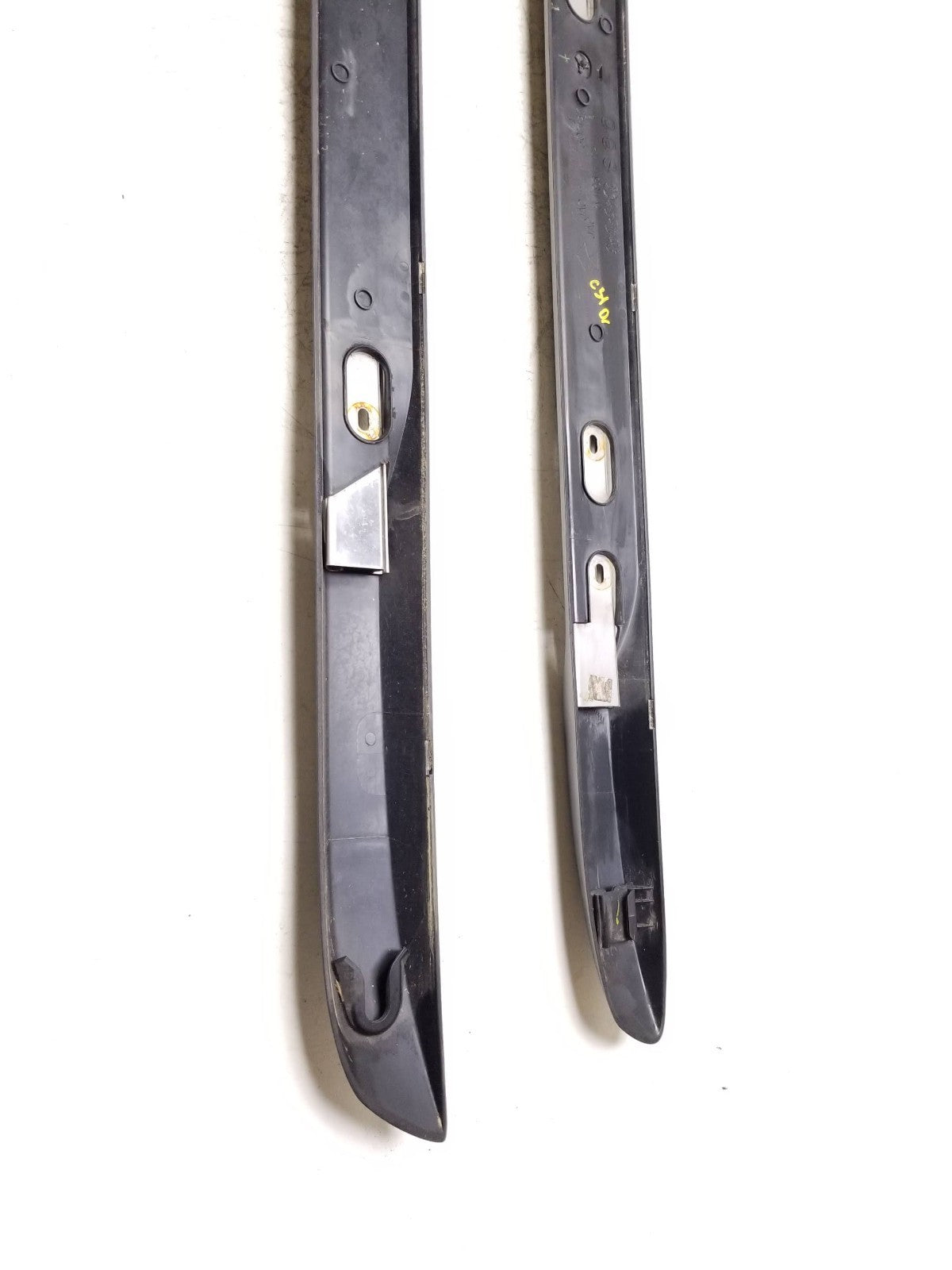 2011 - 2022 Jeep Grand Cherokee Luggage Roof Rack Rail Left & Right OEM