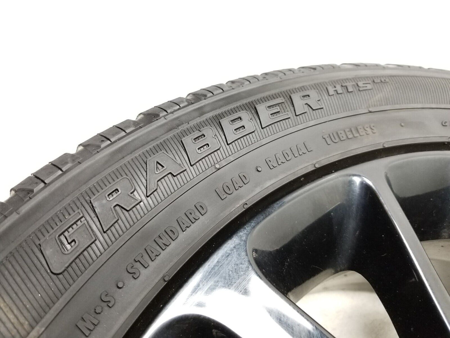 2016 - 2022 Dodge Durango Wheel Rim W/ Tire 265/50r20 7.2/32" OEM 1xc19trmaa