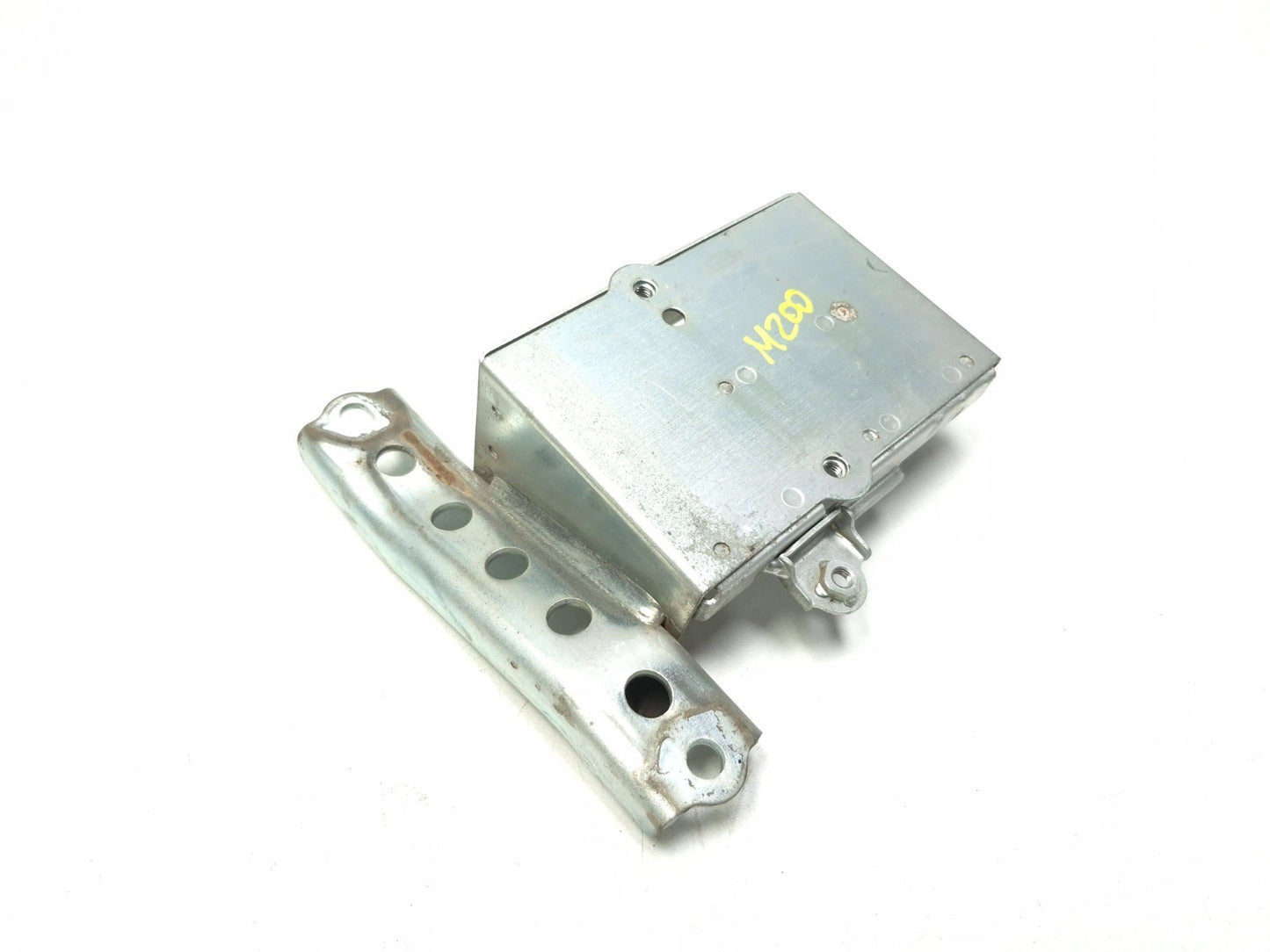 2013 Suzuki Vl800 Boulevard C50 Electrical Parts Holder Tray OEM