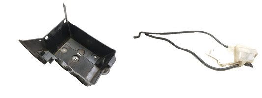 2003 Kawasaki Vulcan Vn1600 Coolant Reservoir & Battery Box Pair OEM