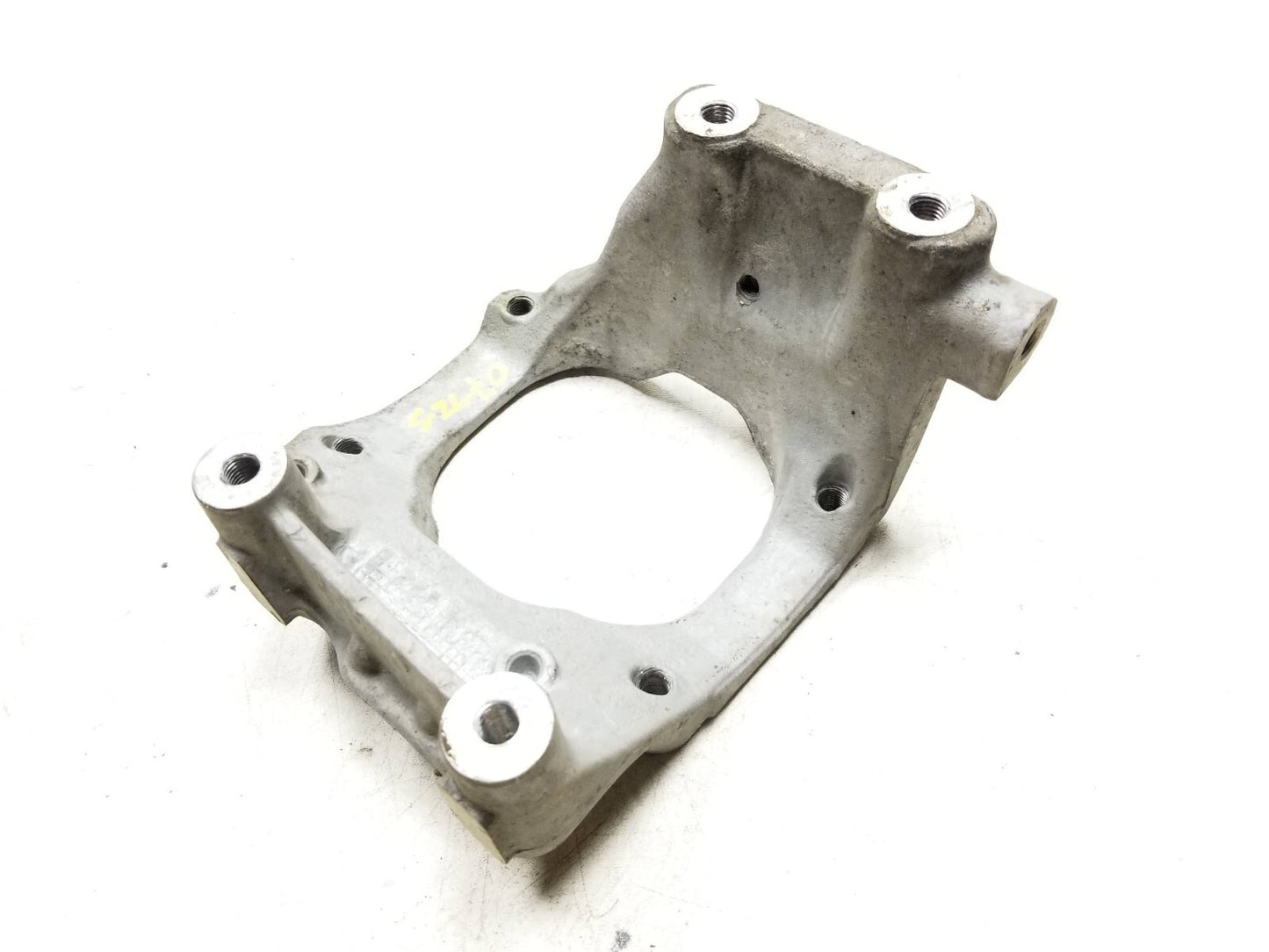 2007-2008 Acura Tl Type S Bracket Rear Engine Mounting Base OEM