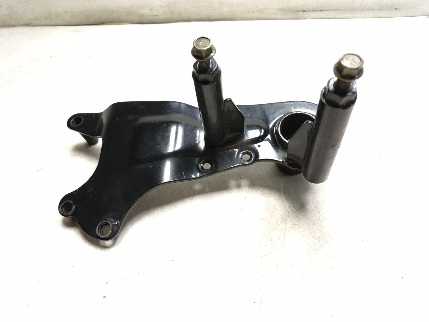 2025 Dongfang Df200stg  Rear Wheel Bracket & Kick Start Lever Pair OEM
