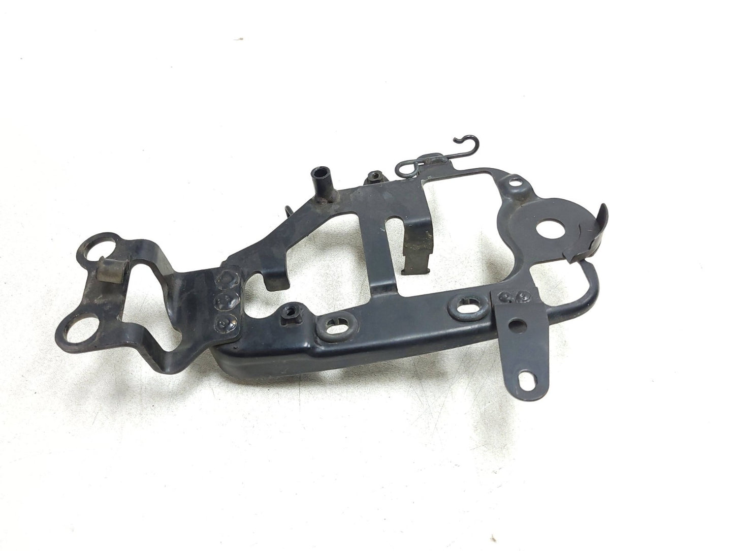 2002 Honda Magna Vf 750c Mounting Bracket 8 Pcs  OEM