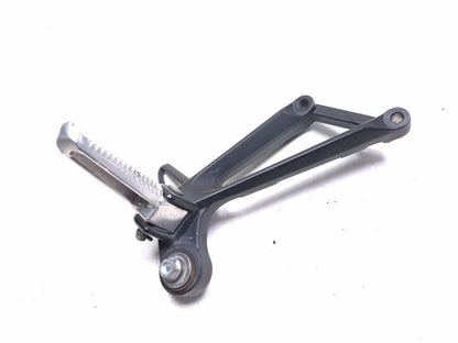 2016 Yamaha Yzf R3 Rear Footrest Right & Left Pair OEM