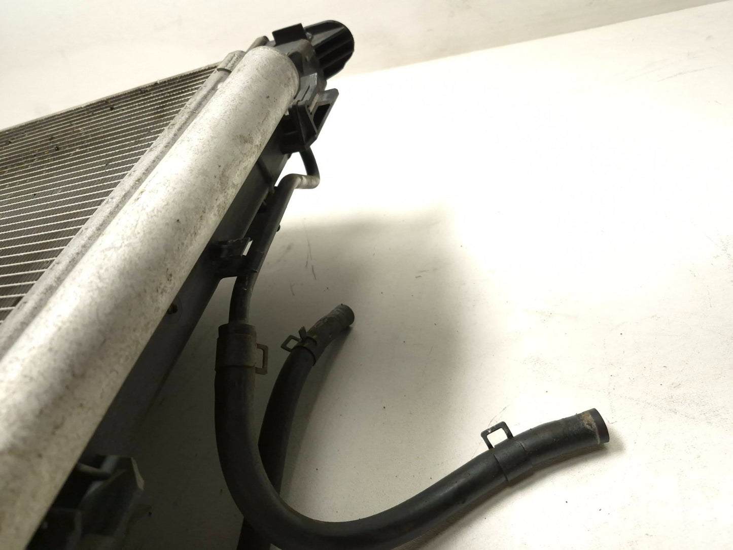 2012 Hyundai Sonata Engine Cooling Radiator & Condenser 2.4l  OEM