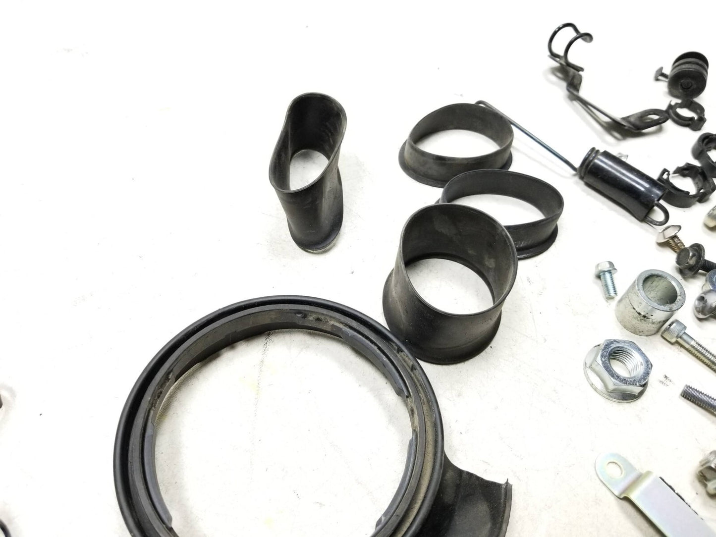 19 - 23 Honda Cbf300 Na Misc Bolts Hardware Screws Brackets OEM