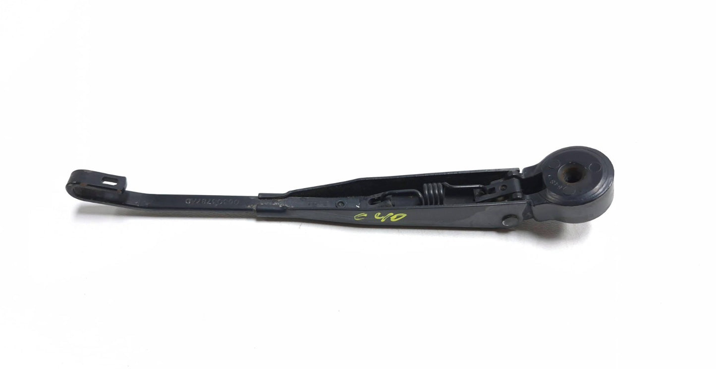 2010 Dodge Caliber Sxt Rear Wiper Arm 05303787ad OEM