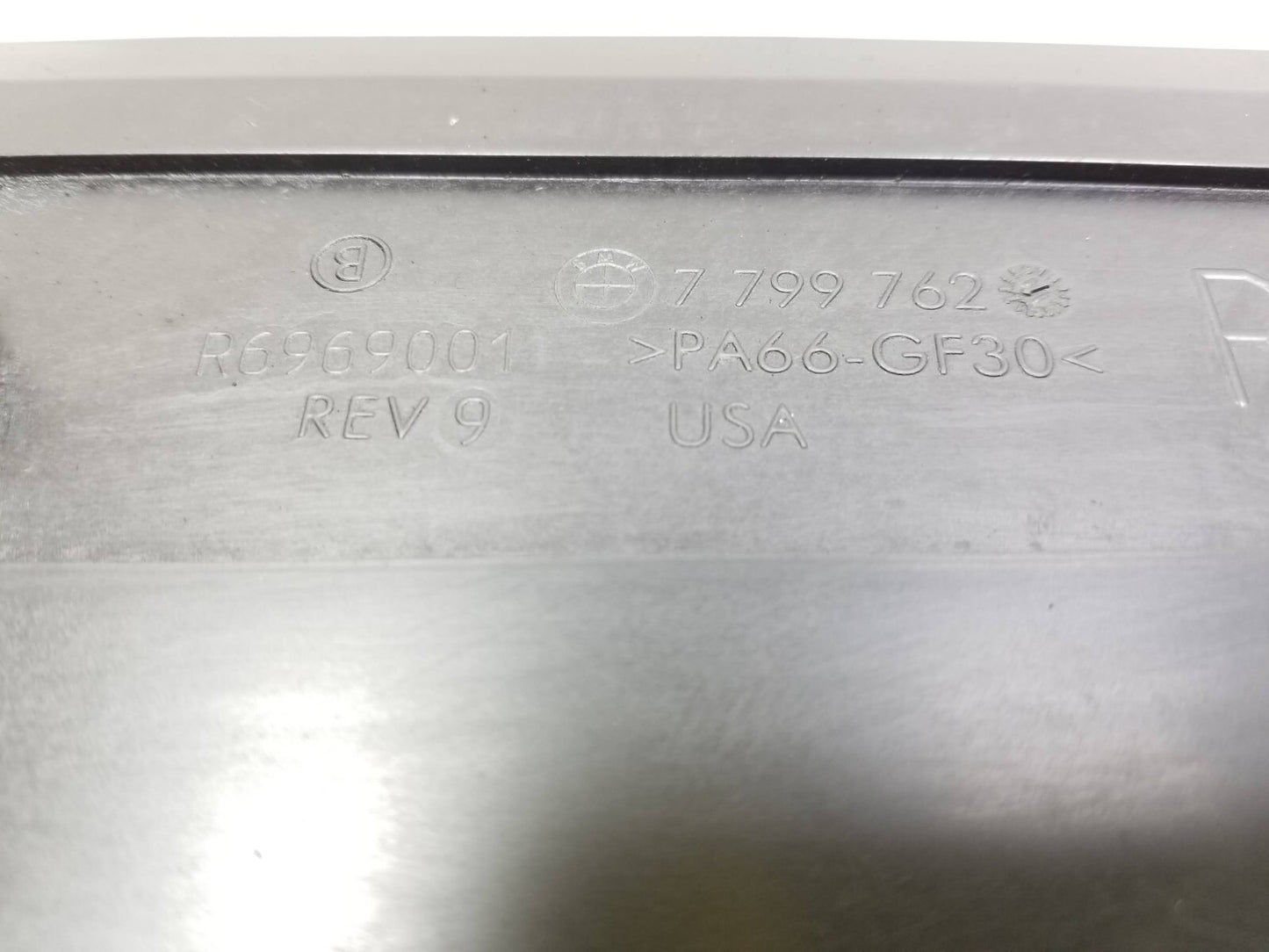 2007 - 2013 BMW X5 X6 E70 Upper & Lower Radiator Carrier Cover 4pcs 3.0l OEM