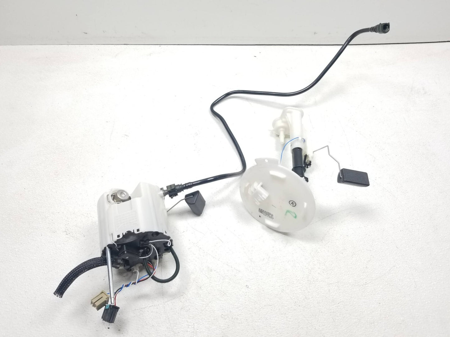 2019 Chevrolet Camaro Fuel Pump & Sending OEM