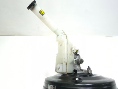 2011 Nissan Juke Power Brake Booster W/ Master Cylinder OEM