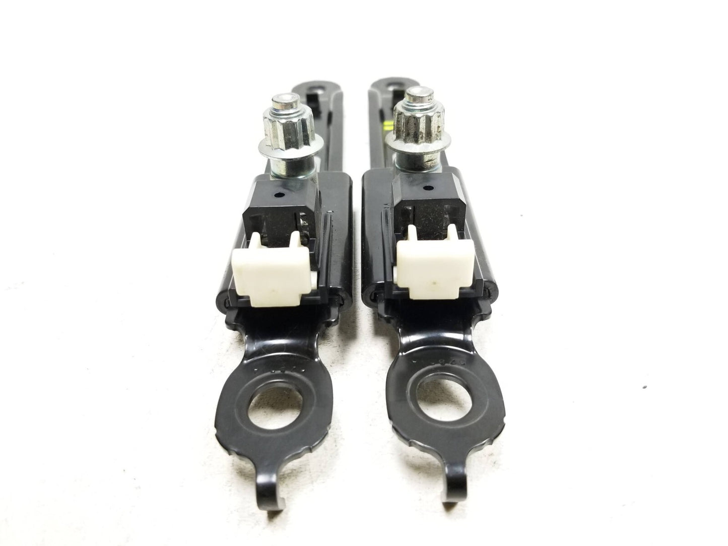 2007 - 2011 Toyota Camry Front Seat Belt Bracket Left & Right OEM