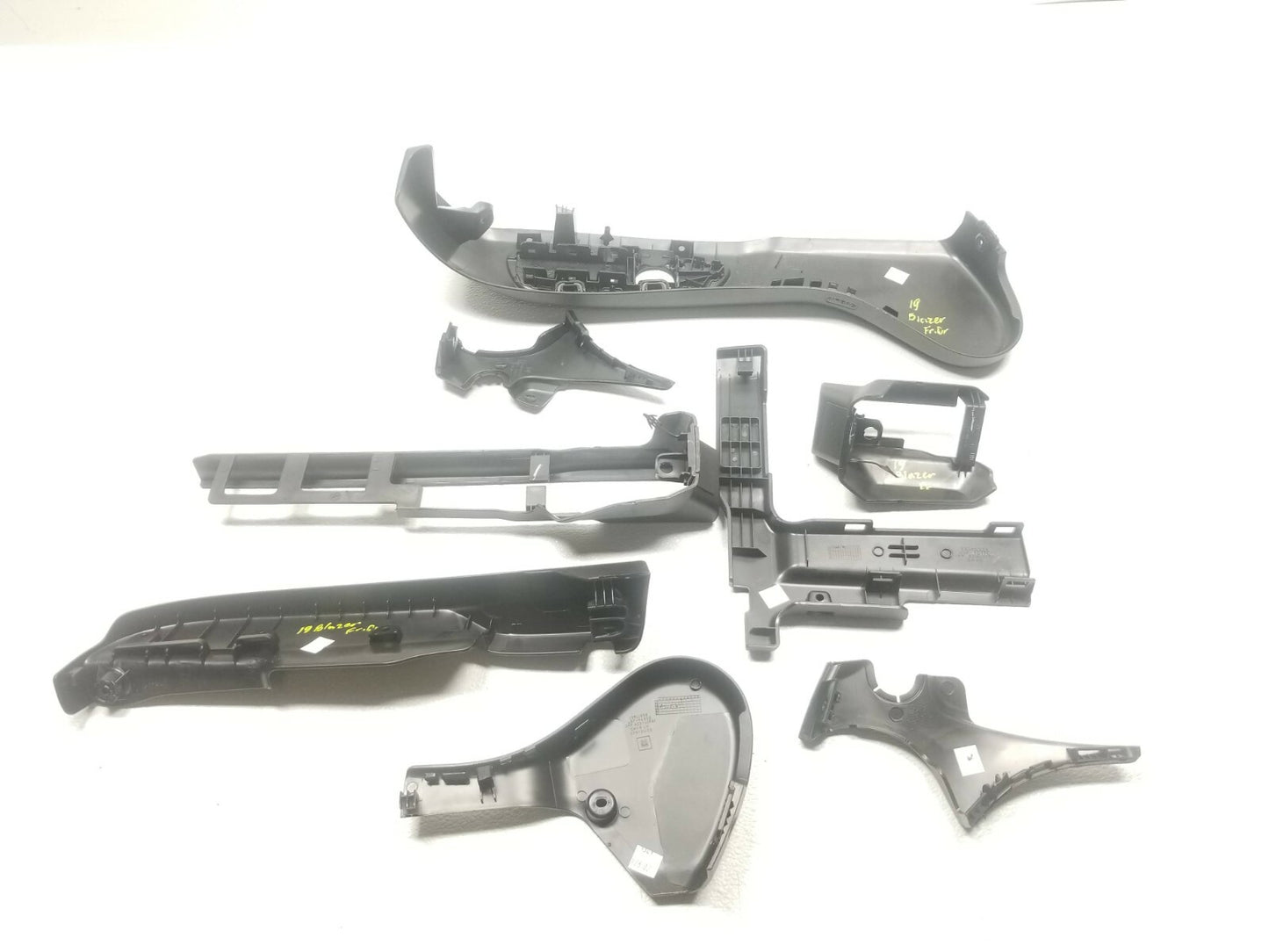 2019 Chevrolet Blazer Front Driver Seat Trim Cover 8pcs OEM