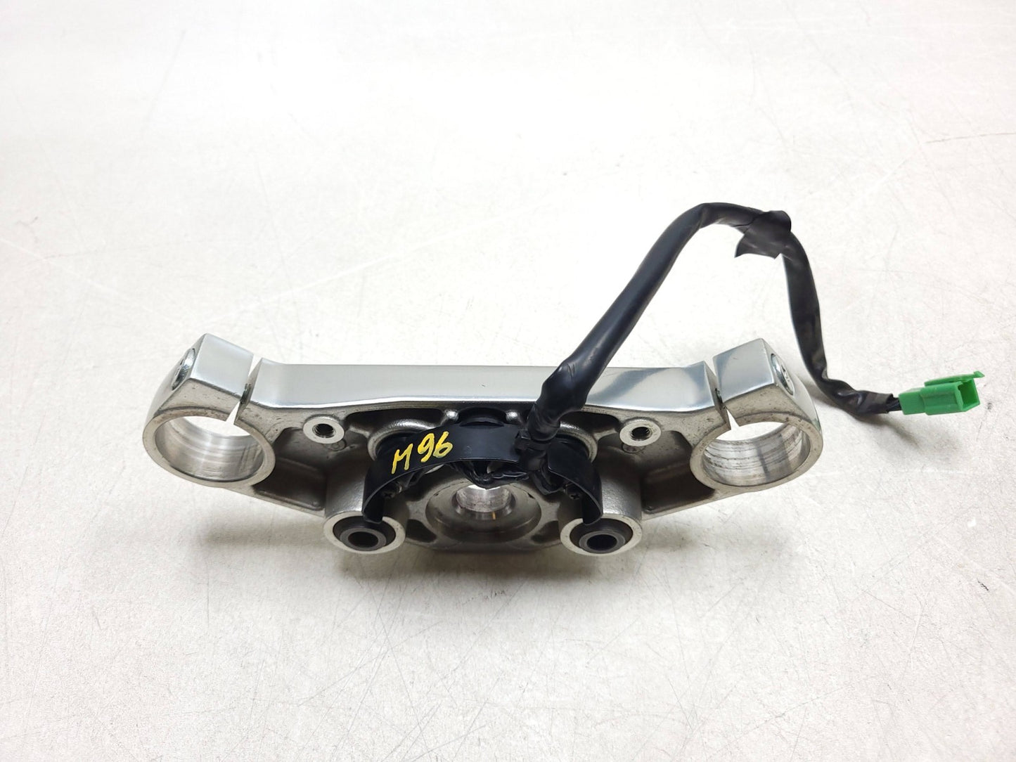 2002 Honda Magna Vf 750c Front Fork Clamp Upper Triple Tree OEM