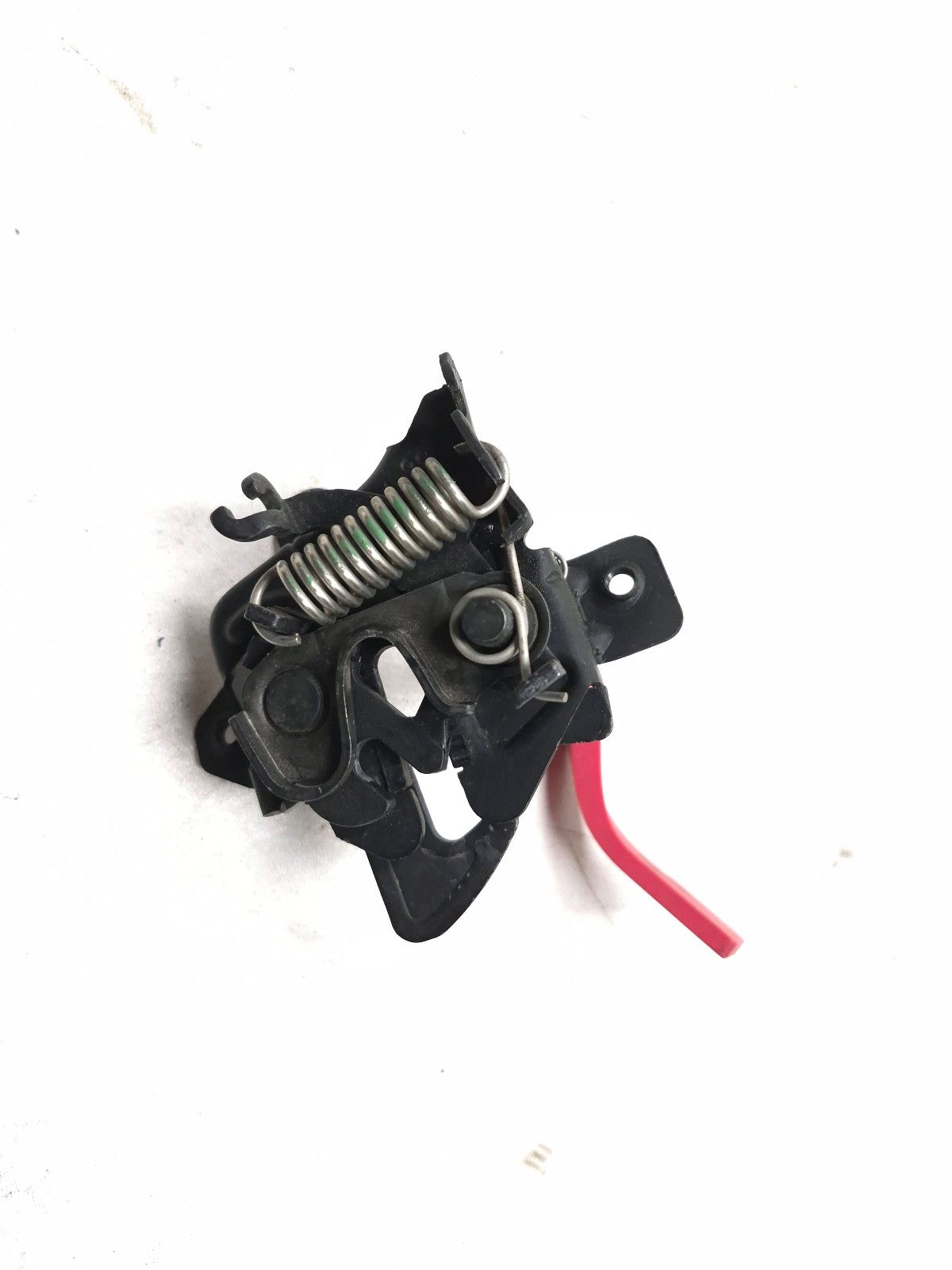 2014 Fiat 500l Hood Latch 68270879aa OEM