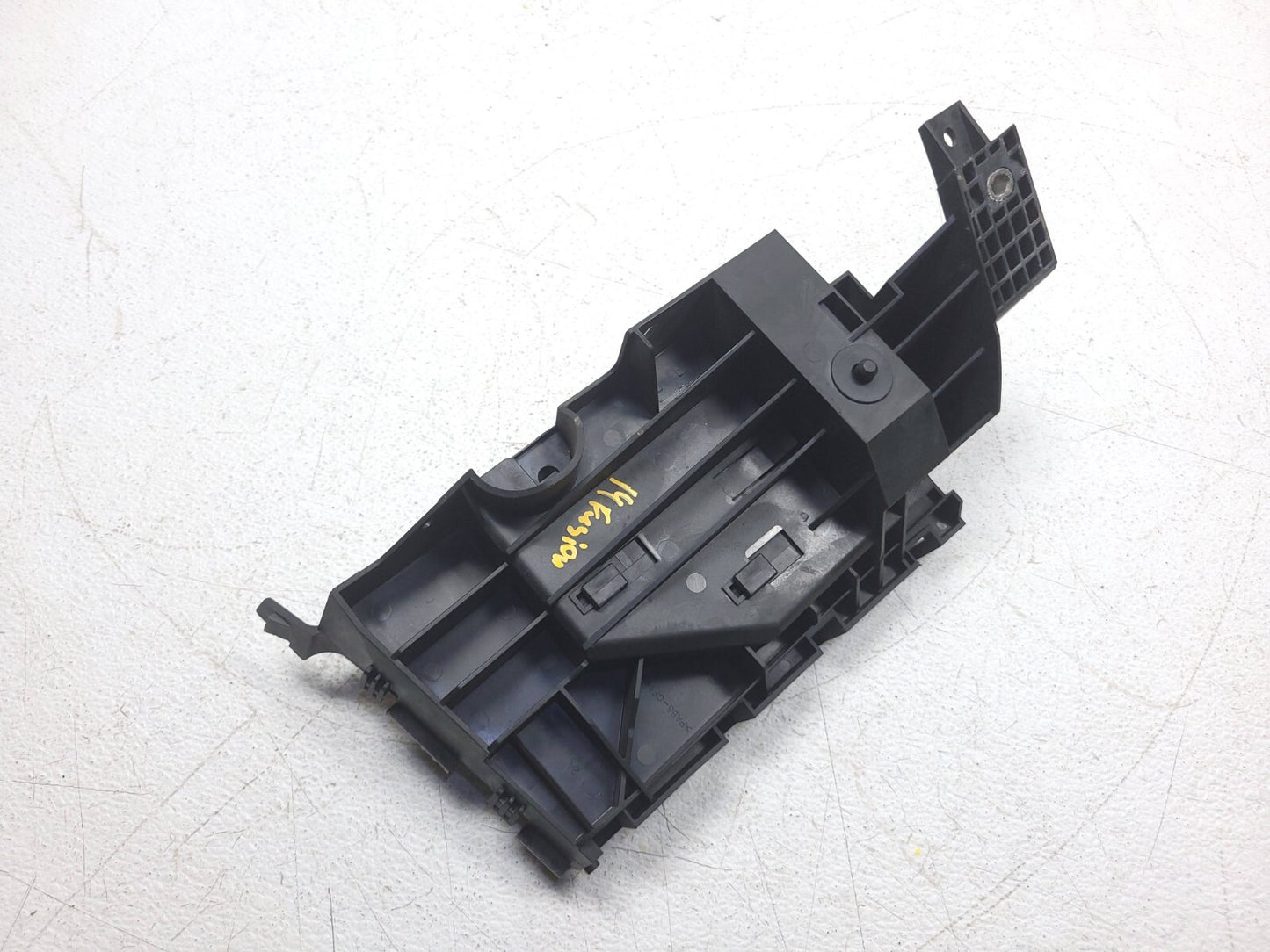 2014 Ford Fusion Battery Junction Fuse Box OEM