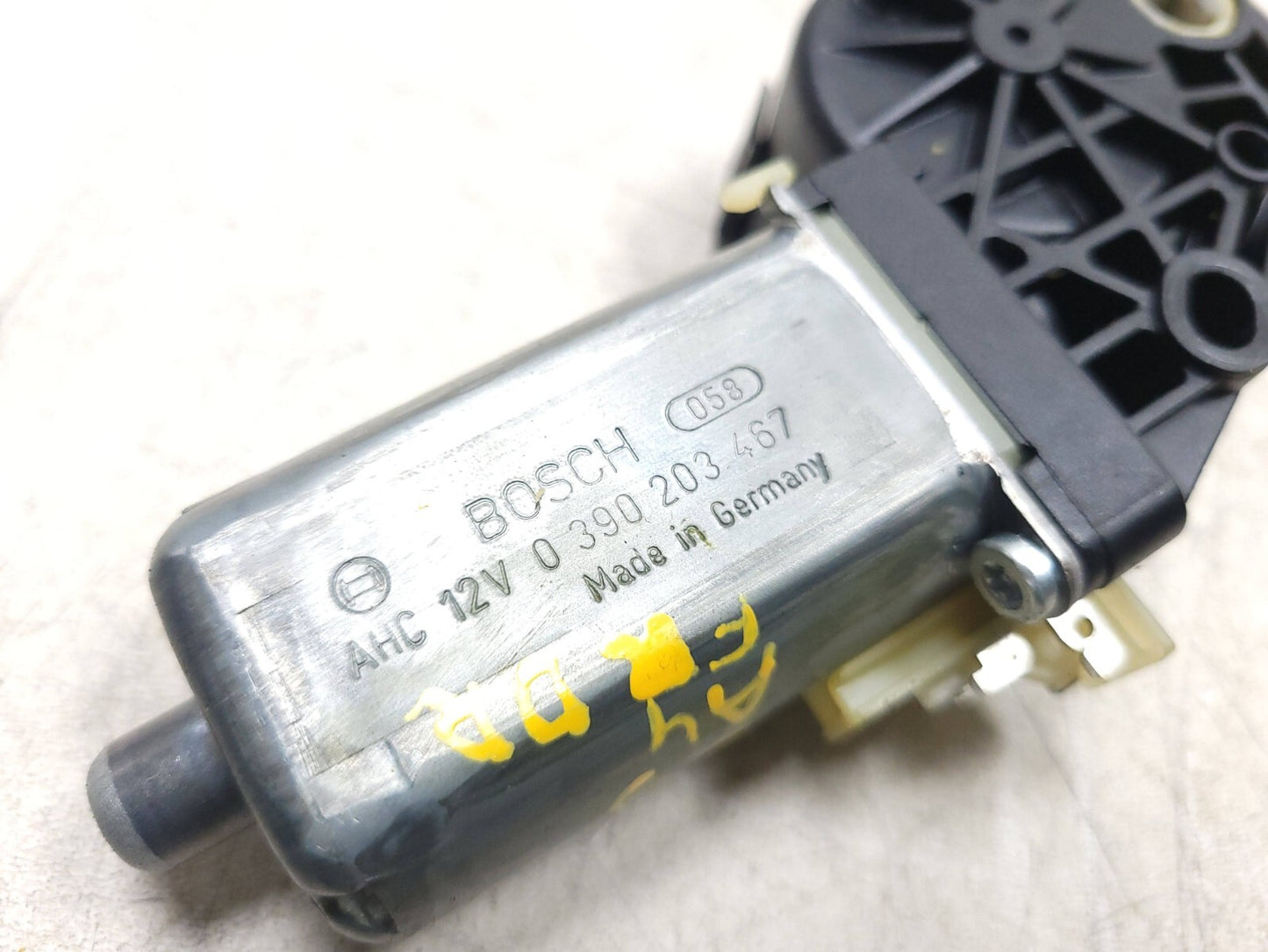 2009 Audi A4 S4 Front Seat Power Motor Driver Side Left 6pcs OEM
