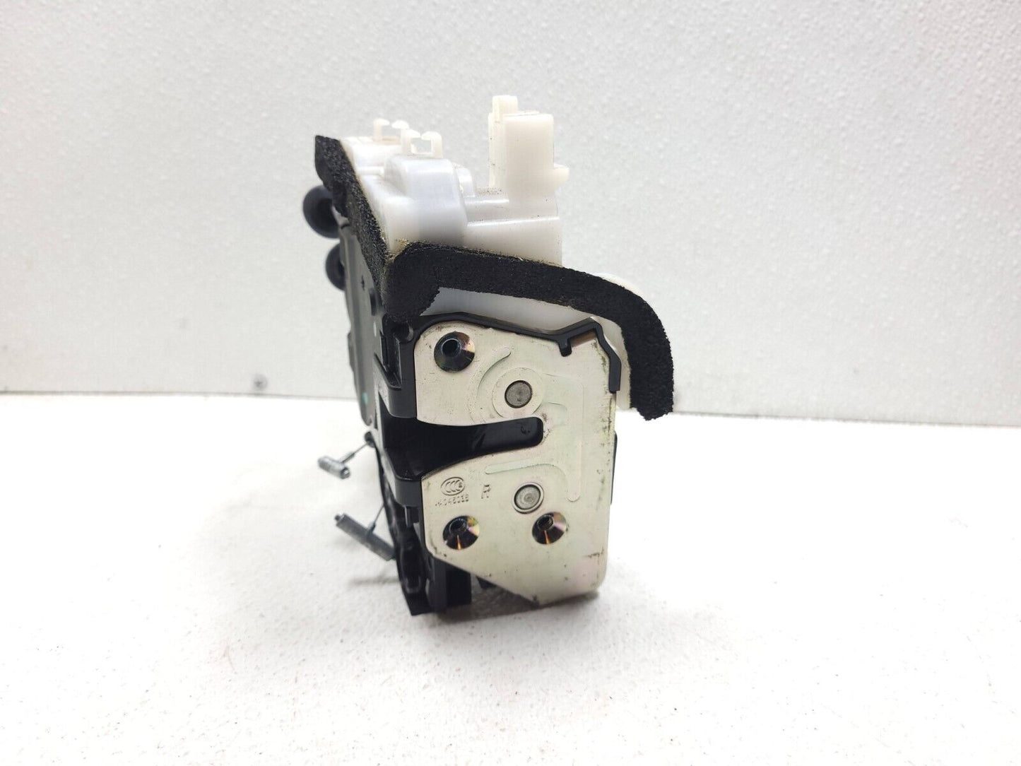 14-16 Hyundai Elantra Door Lock Latch Actuator Front Right Pass Side OEM Sedan