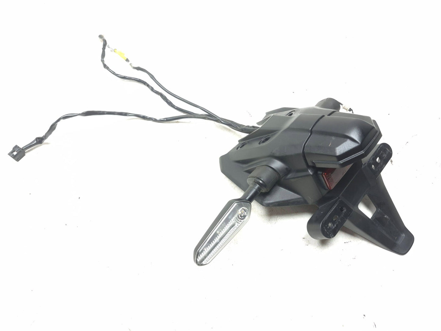 2025 Yamaha Xsr900 Rear Fender W/ Left Turn Signal Assy OEM