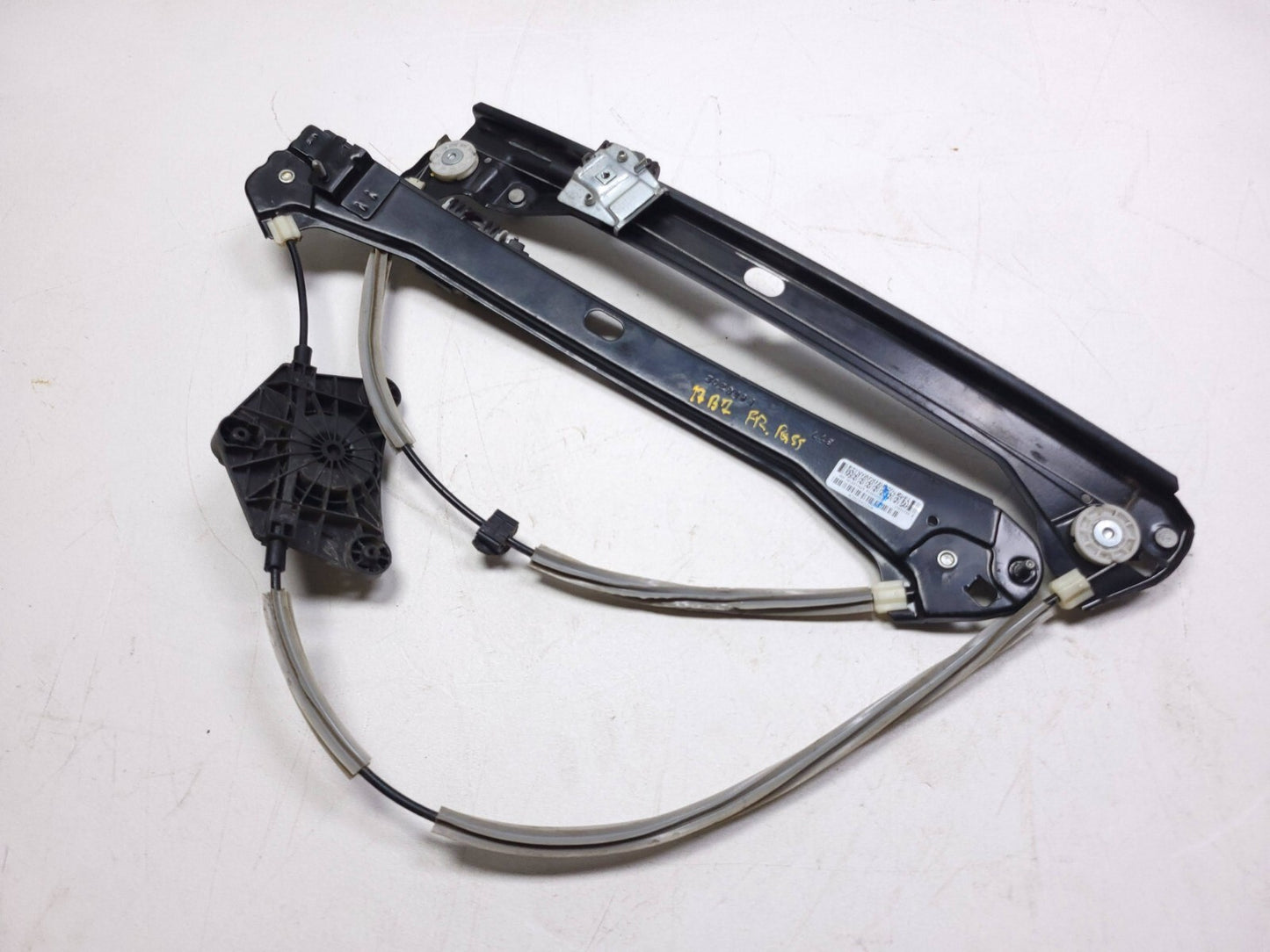 2017 Volkswagen Passat Window Regulator Front Passenger Side Right OEM
