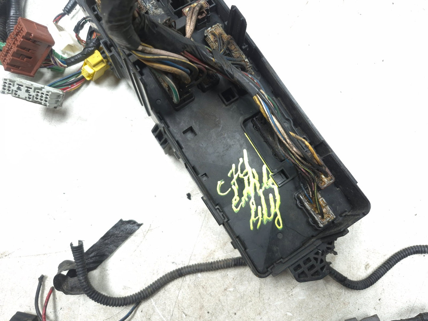 2008 Acura Tl Type-s Engine Bay Wire Harness & Fuse Box 3.5l OEM