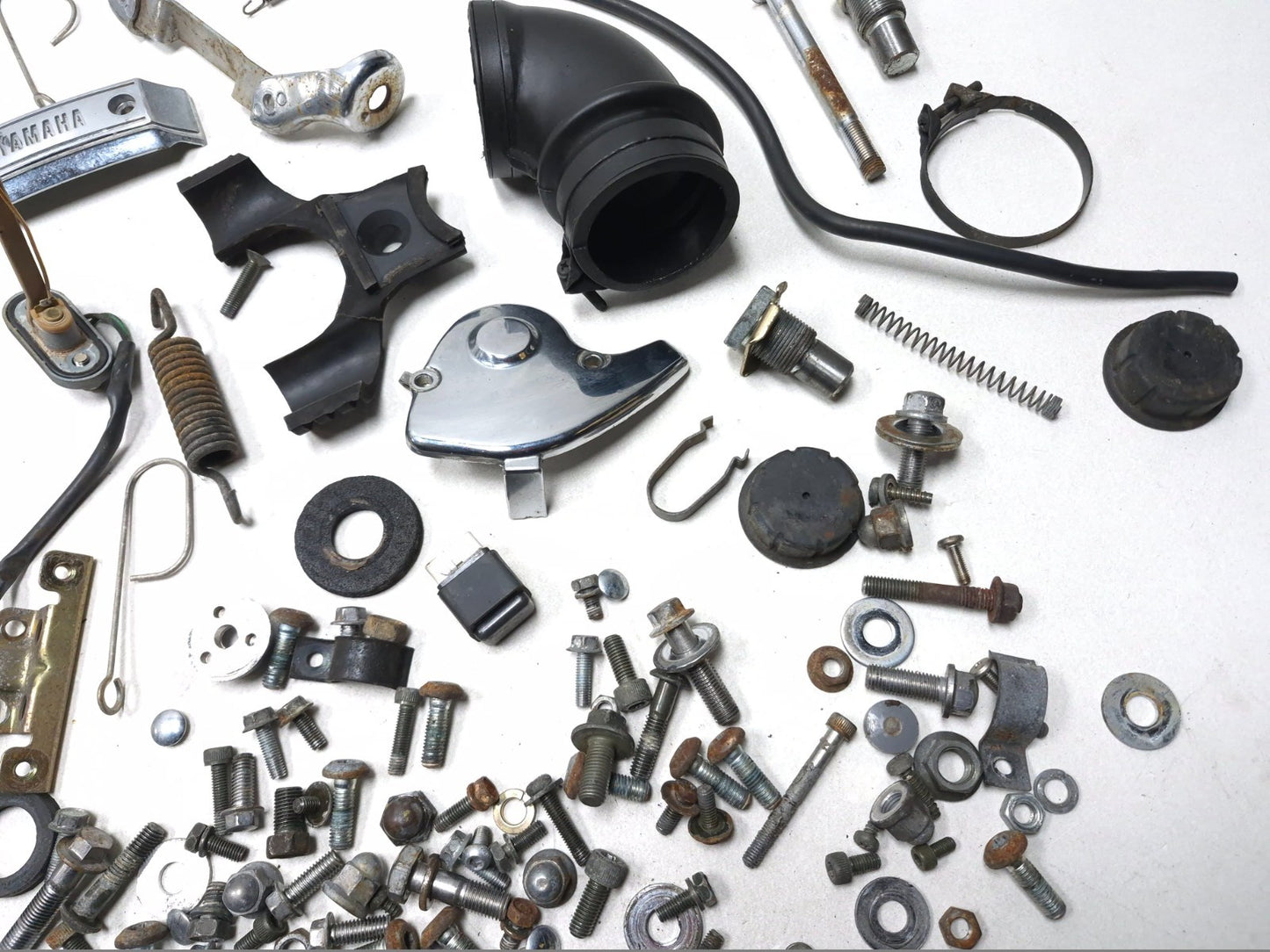 1996 Yamaha Virago Xv750 Misc Chassis Bolts And Hardware OEM