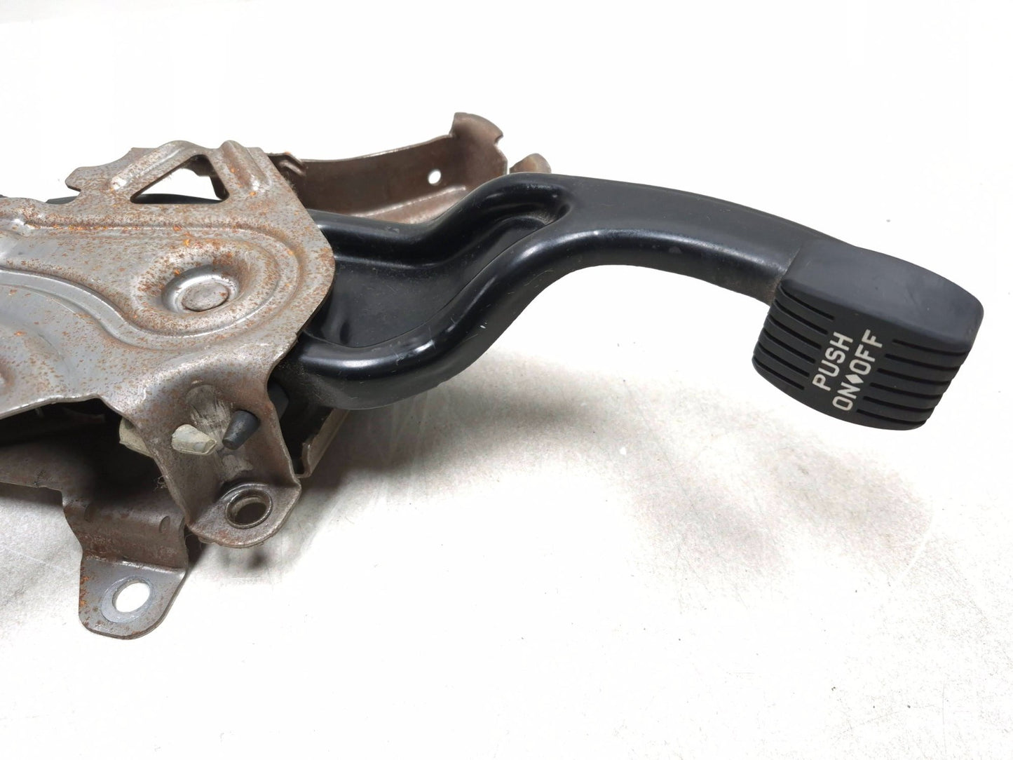 2018 Chrysler 300 Ebrake E-brake Emergency Parking Brake Pedal  OEM
