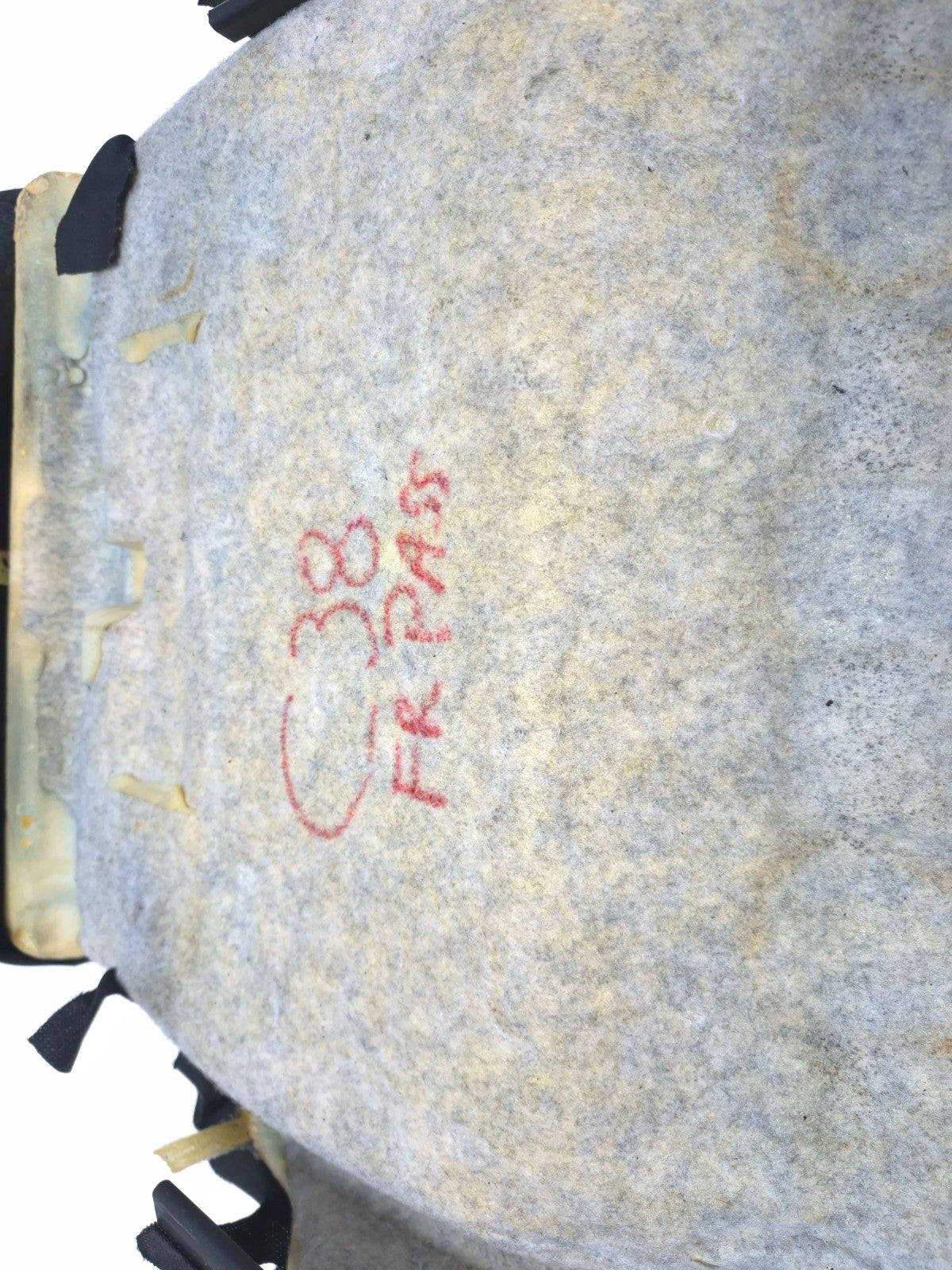 2015 Nissan Juke Front Seat Lower Cushion Passenger Side Right OEM