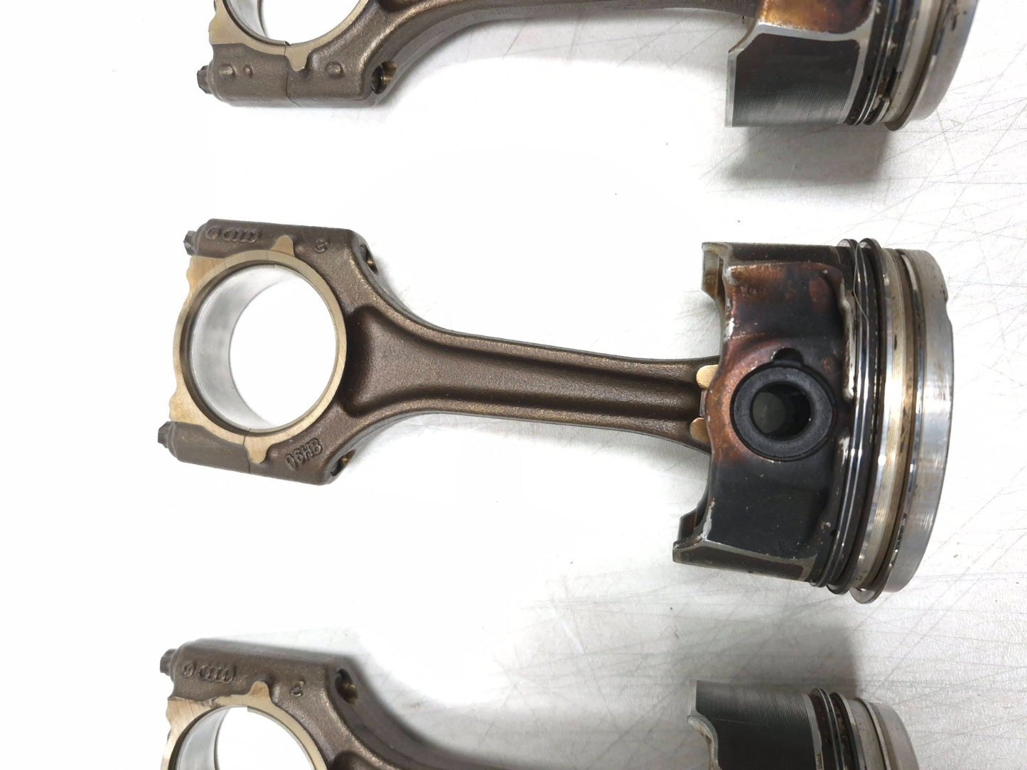 2011 Volkswagen Tiguan Piston & Connecting Rod 4 Pcs 2.0l OEM