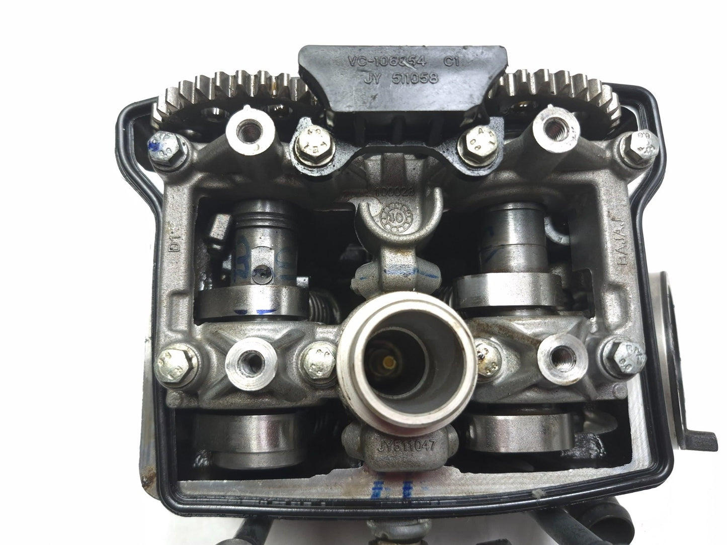 2020 Husqvarna Vitpilen Svartpilen 401 Cylinder Head & Housing Water Pump OEM