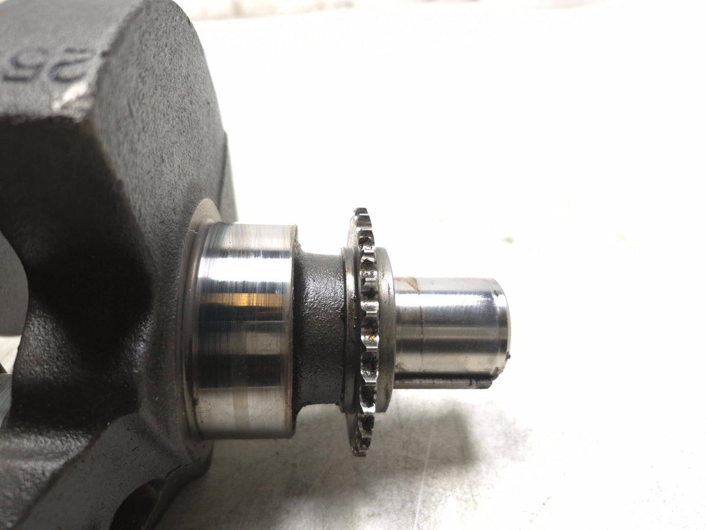 Yale Forklift V6 4.3l Engine Crankshaft OEM