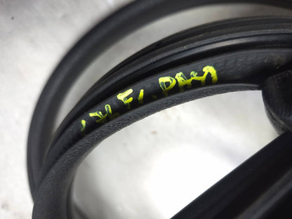 2008 Acura Tl Type-s Front Door Weatherstrip Seal Right Passenger Side OEM
